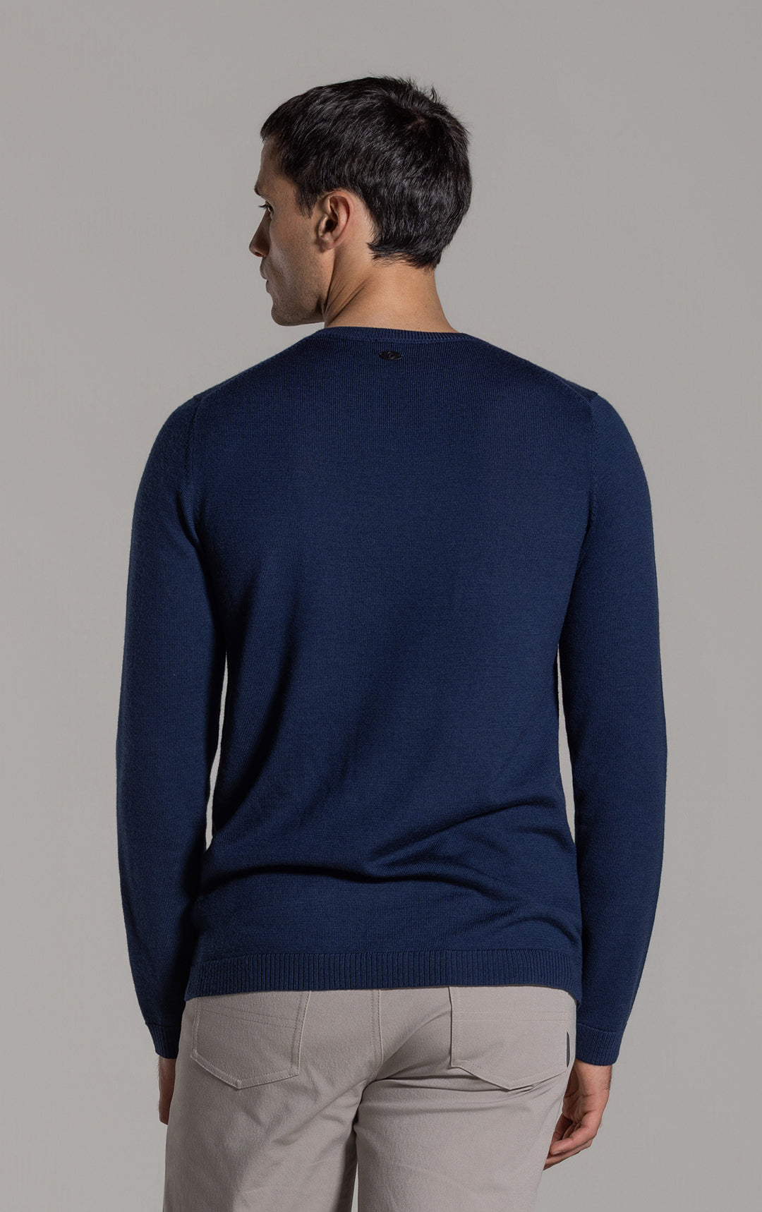 12GG MERINO V-NECK SWEATER