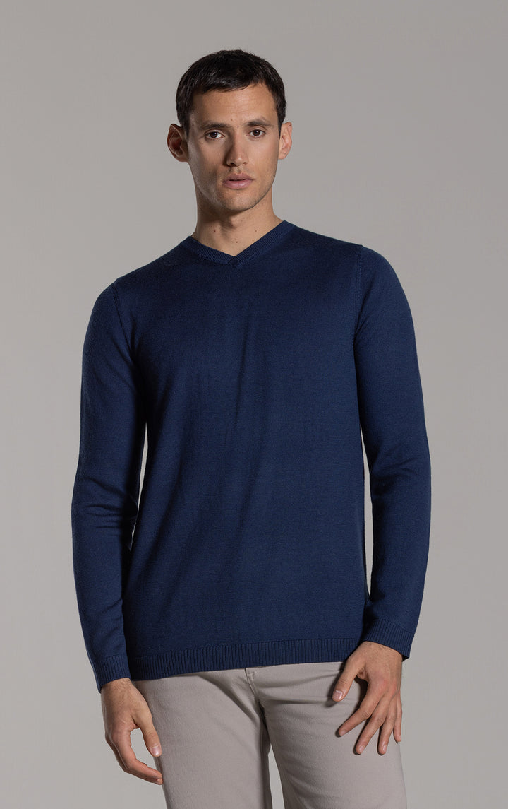 12GG MERINO V-NECK SWEATER