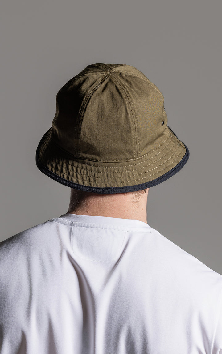 REVERSIBLE BUCKET HAT