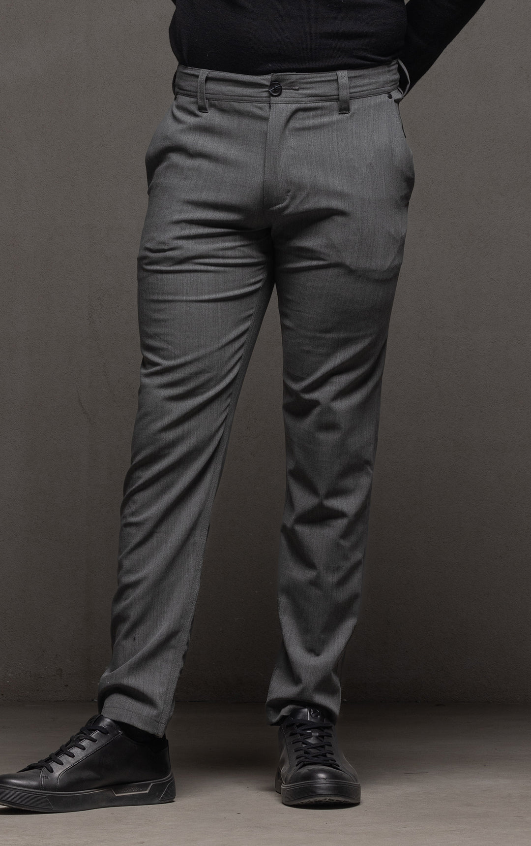 WOOL BLEND SLIM LEG TROUSER