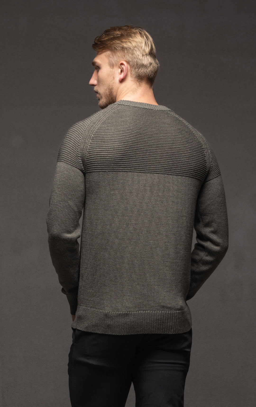 7 GAUGE MERINO CREW