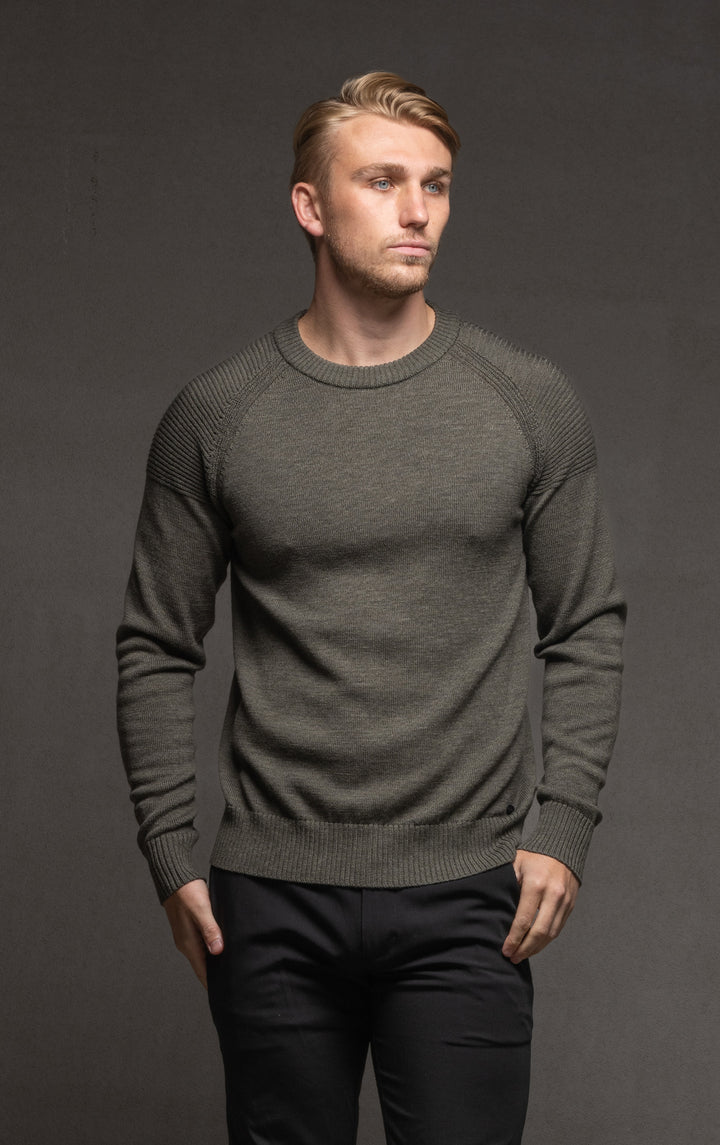 7 GAUGE MERINO CREW