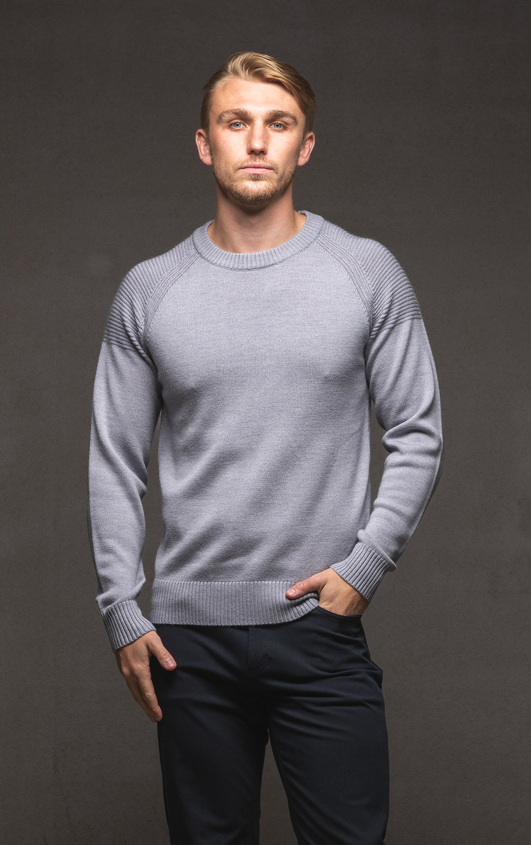 7 GAUGE MERINO CREW