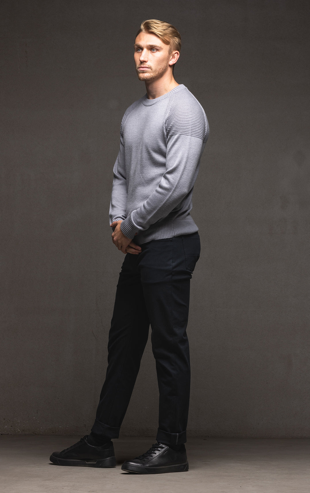 7 GAUGE MERINO CREW
