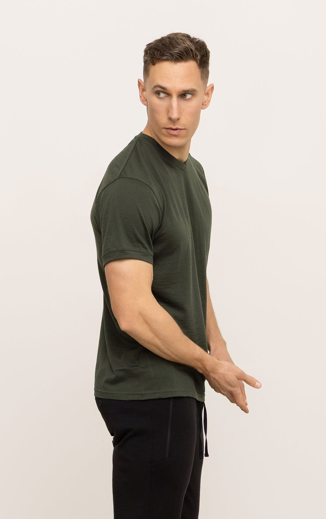 180GSM MERINO V TEE