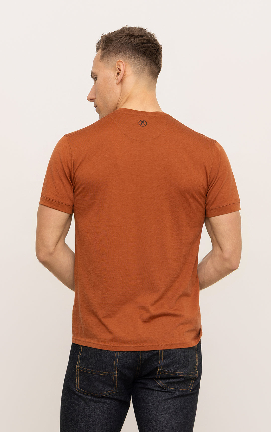 180GSM MERINO V TEE