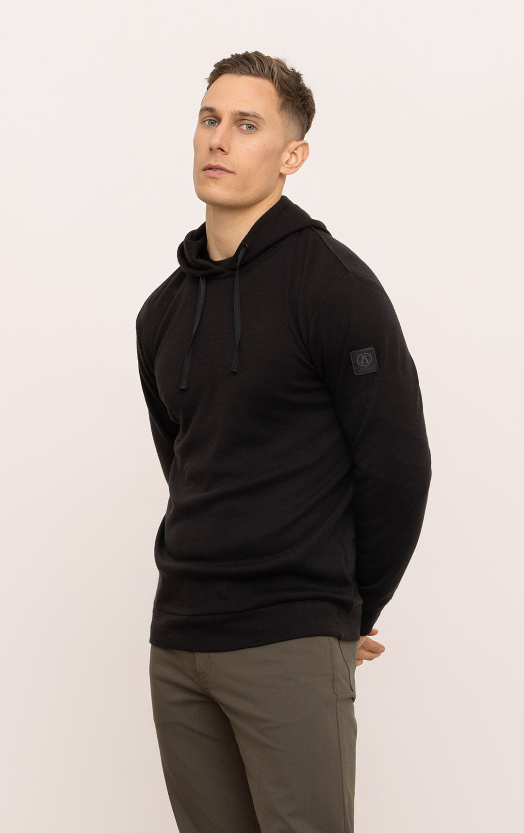 320GSM MERINO HOODED PULLOVER