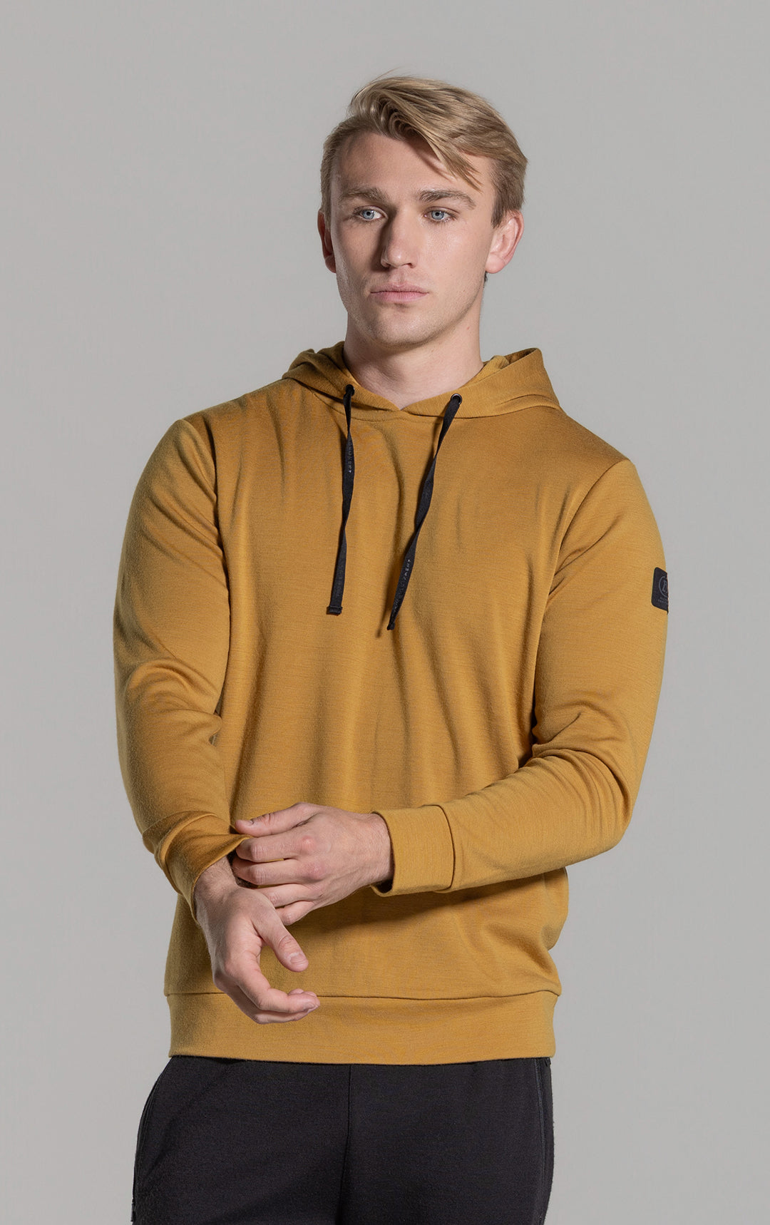 320GSM MERINO HOODED PULLOVER