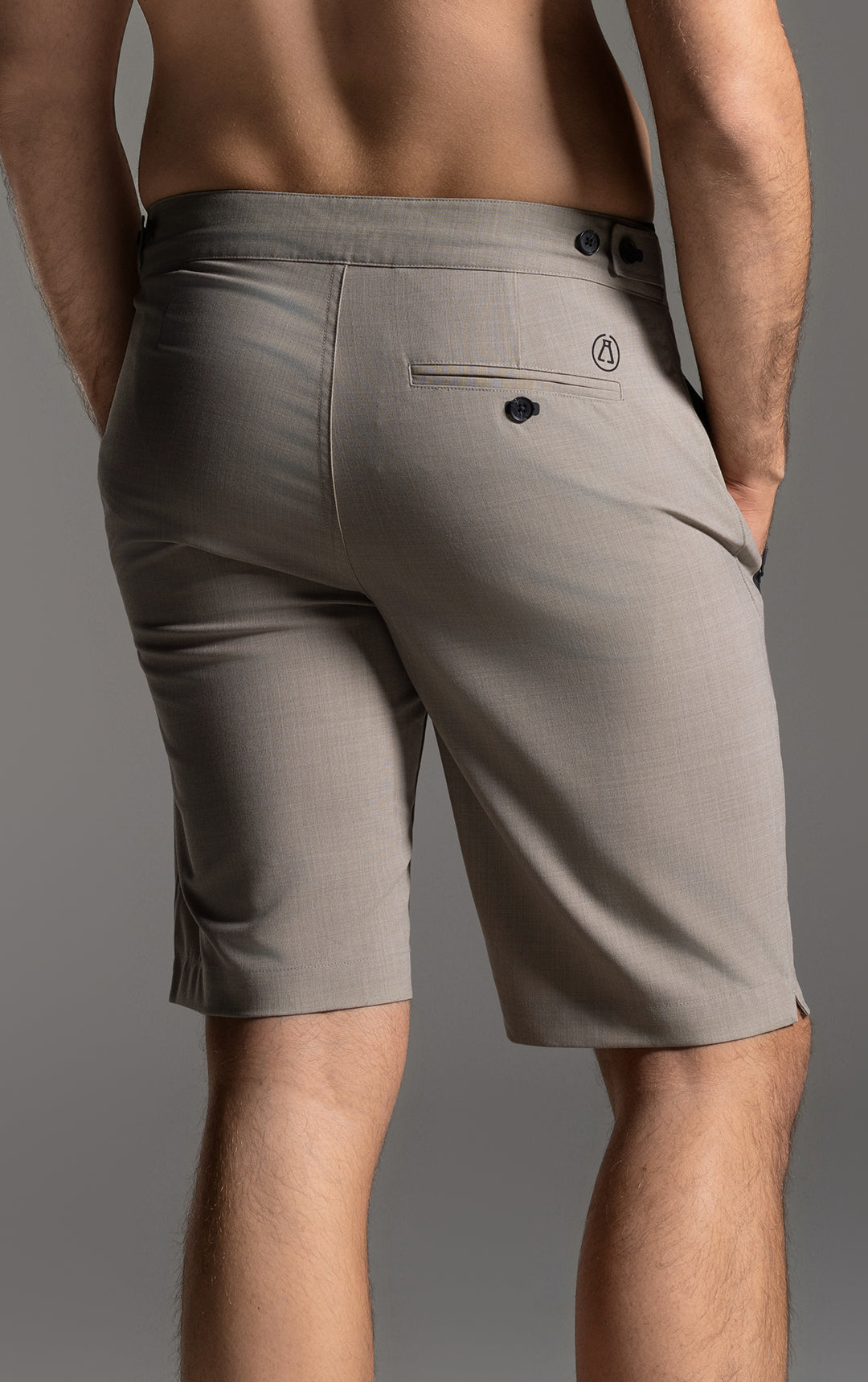 TAILORED SUMMER WOOL BLEND SHORT