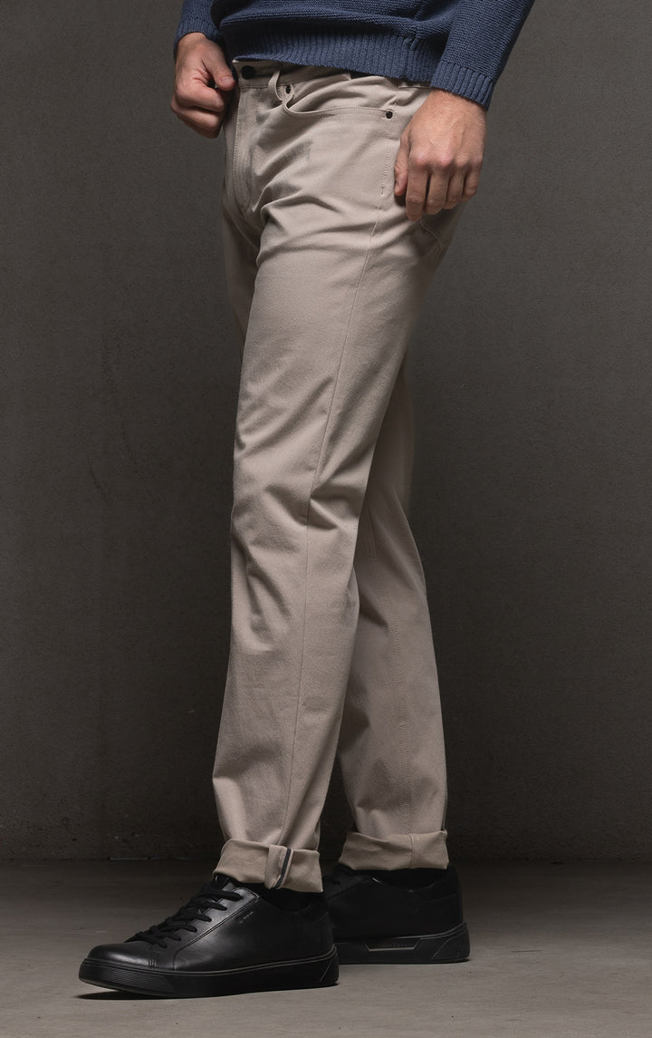 TECH STRETCH JEAN