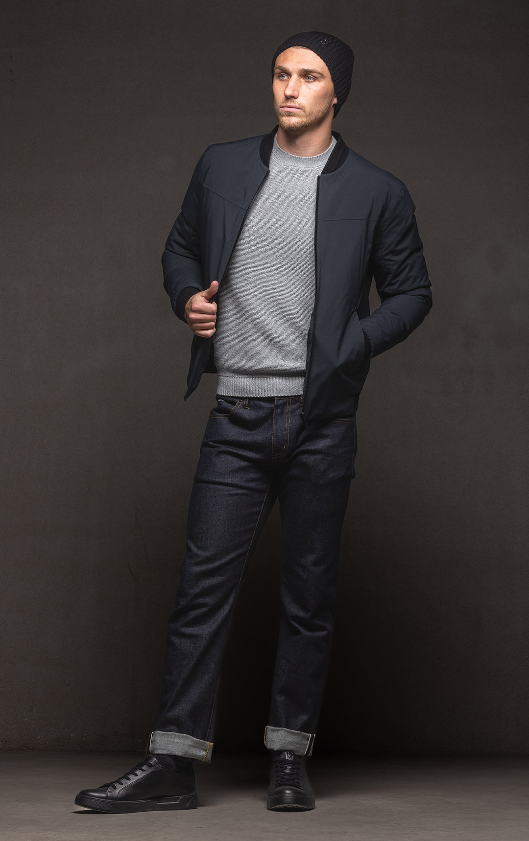 PERFORMANCE DOWN BOMBER