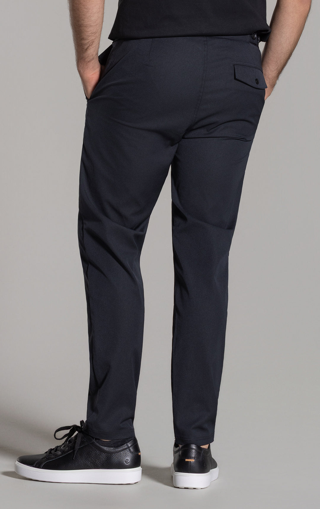 PERFORMANCE TWILL JOGGER