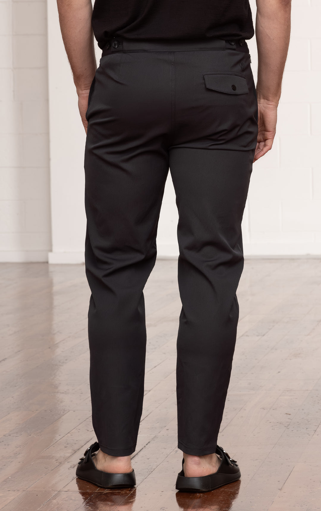 PERFORMANCE TWILL JOGGER - CLEARANCE