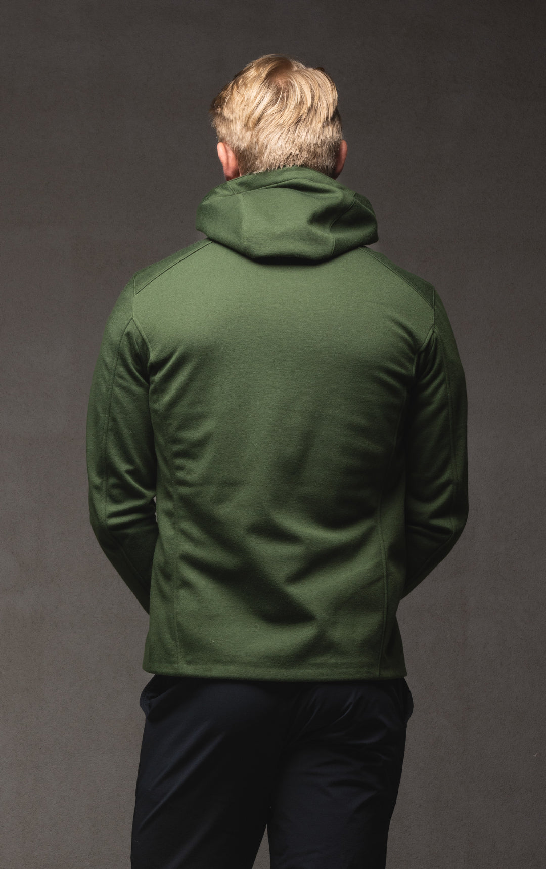HOODED SOFTSHELL JACKET