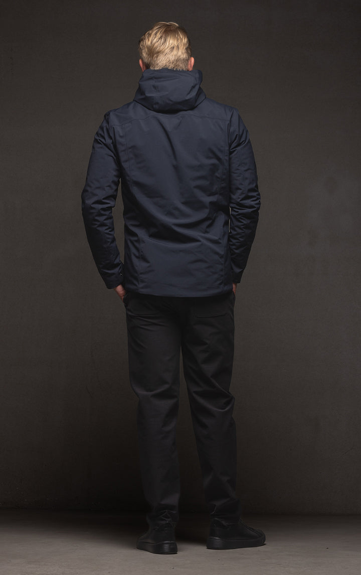 LAMINATED PRIMALOFT COAT