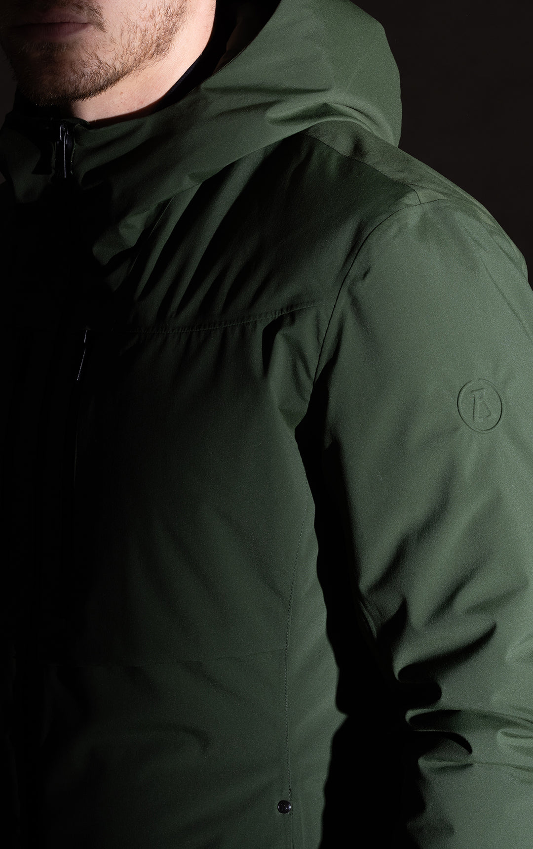 LAMINATED PRIMALOFT COAT