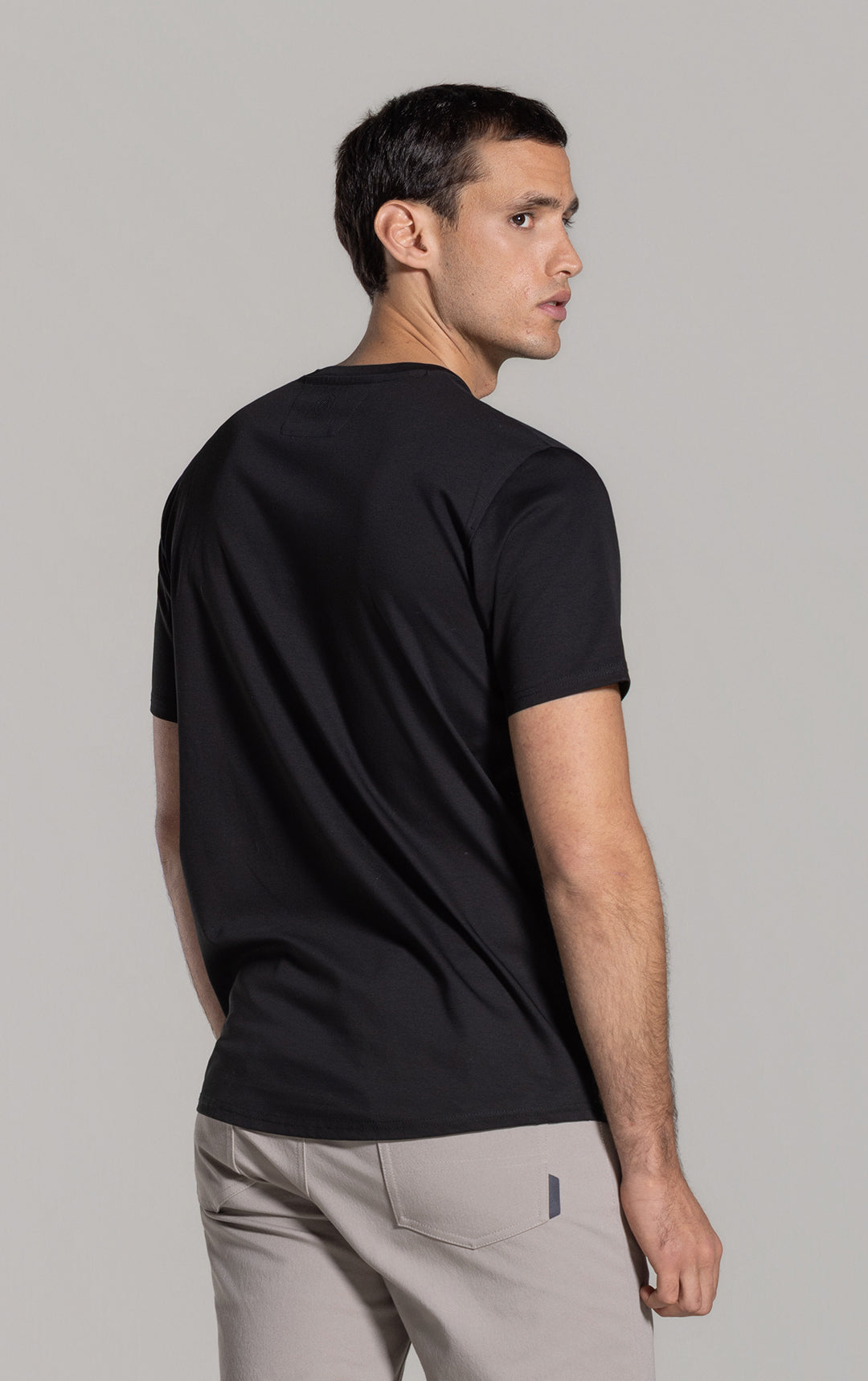 COTTON LUXE LIGHTWEIGHT V TEE