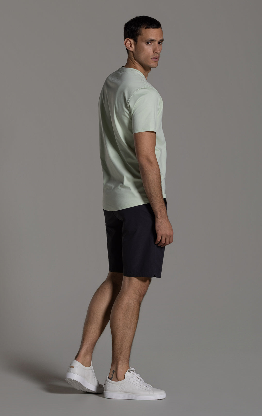 COTTON LUXE LIGHTWEIGHT V TEE