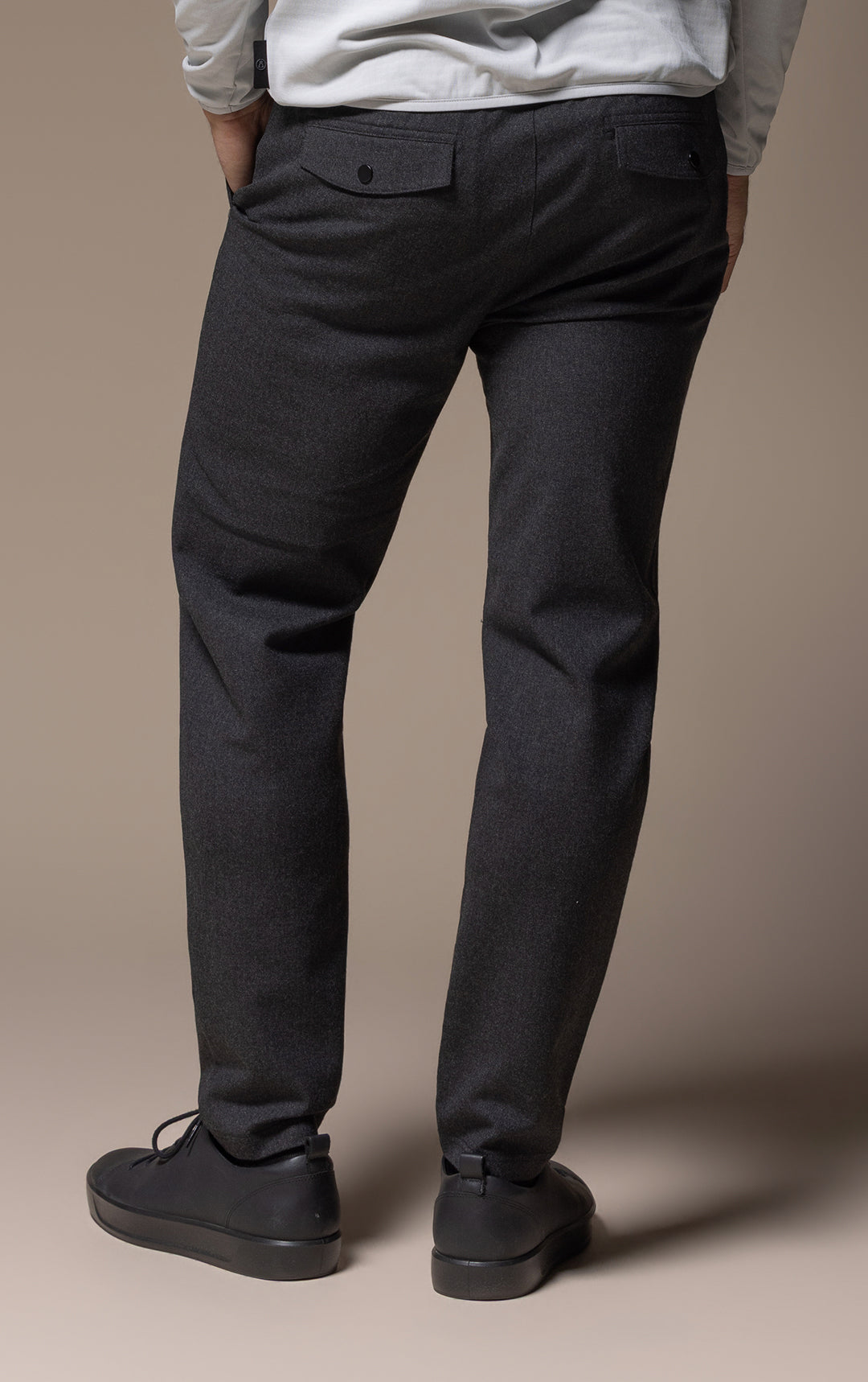 WOOL FLANNEL JOGGER