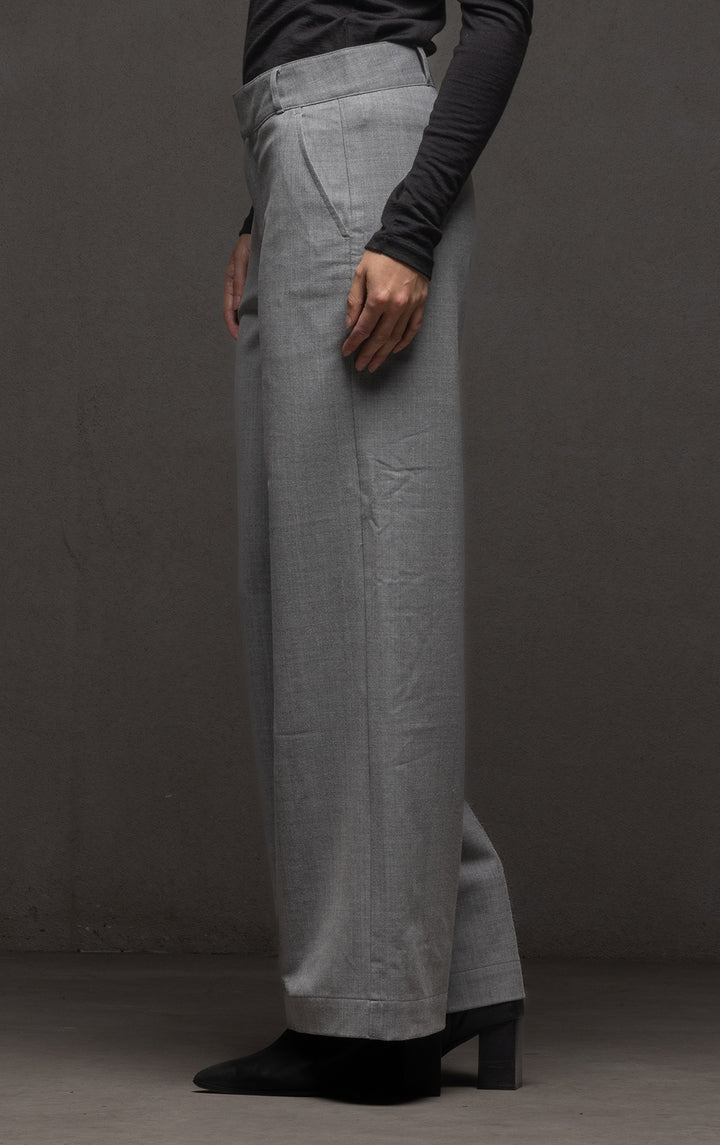 WOOL FLANNEL WIDE LEG TROUSER