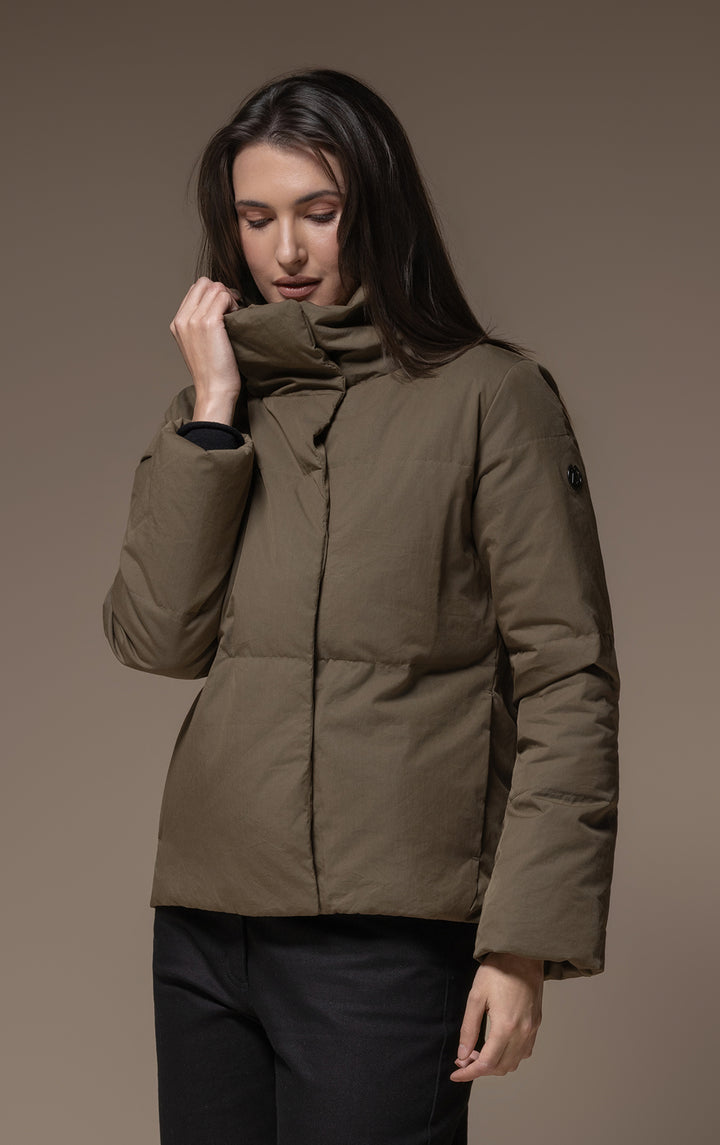 HIGH COLLAR DOWN JACKET