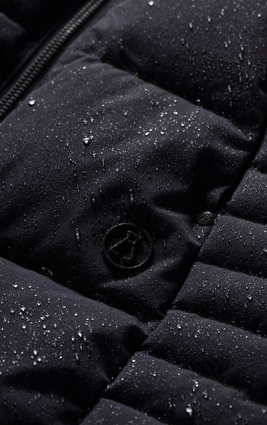 LAMINATED DOWN COAT