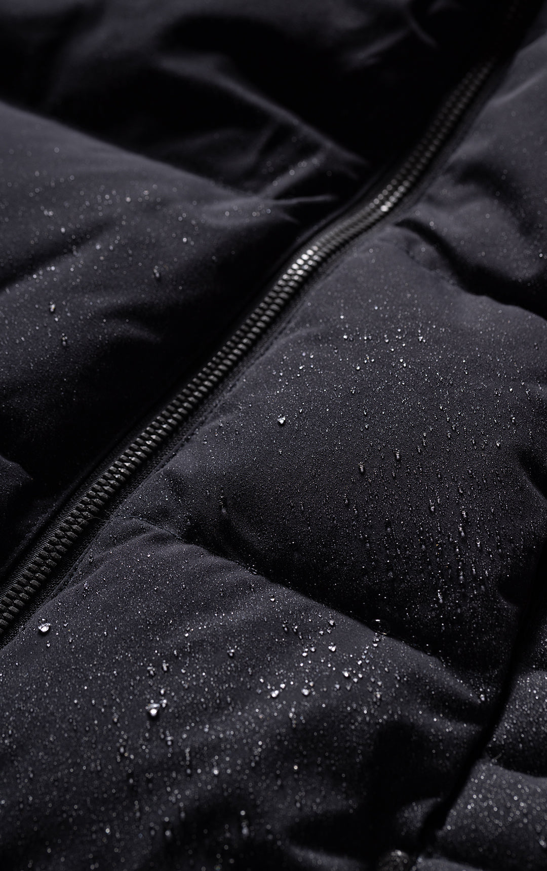 LAMINATED DOWN COAT