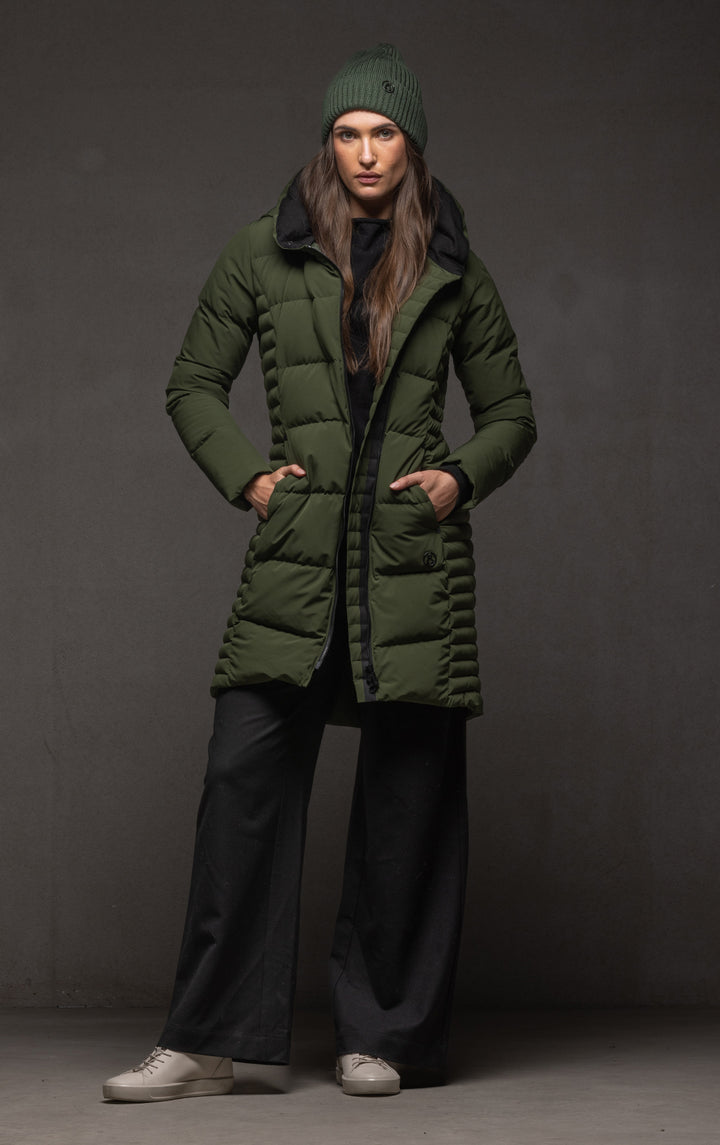 LAMINATED DOWN COAT