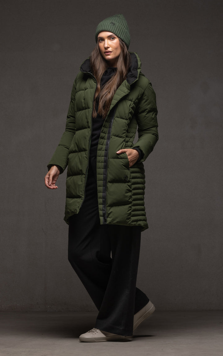 LAMINATED DOWN COAT