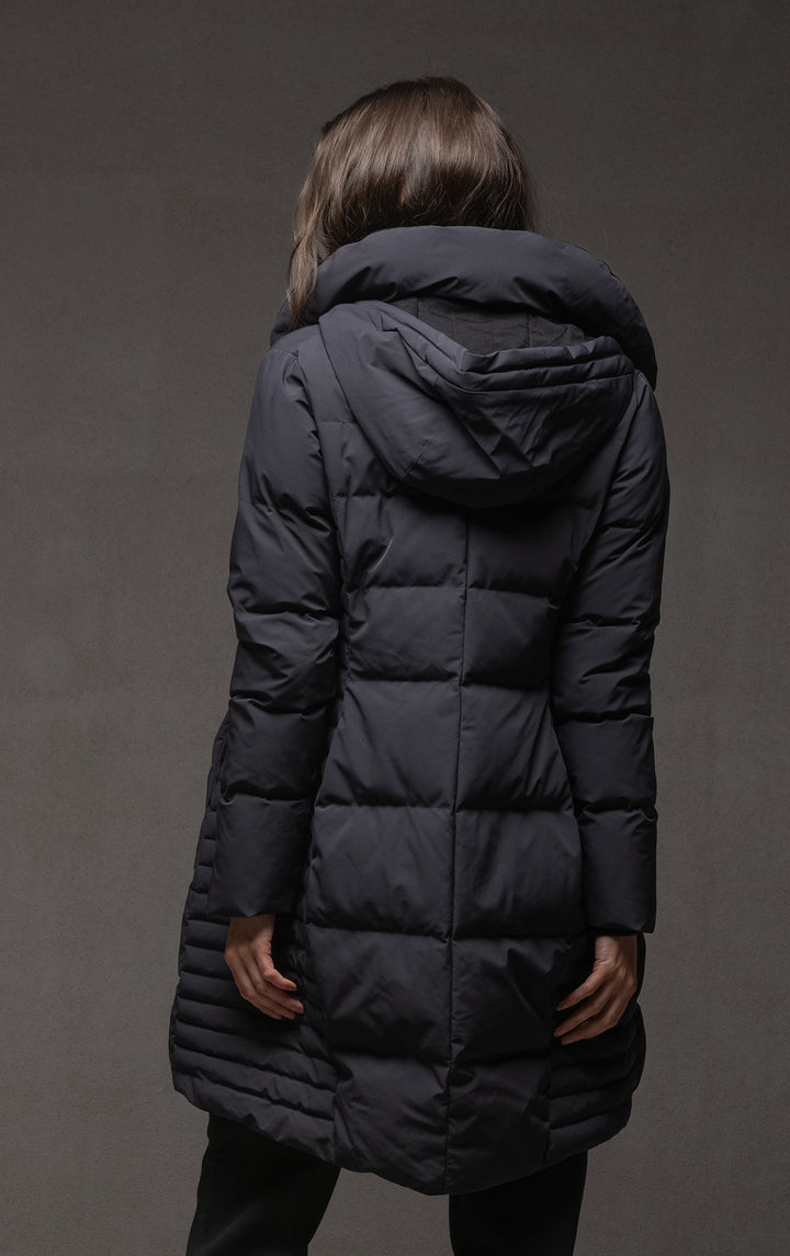 LAMINATED DOWN COAT