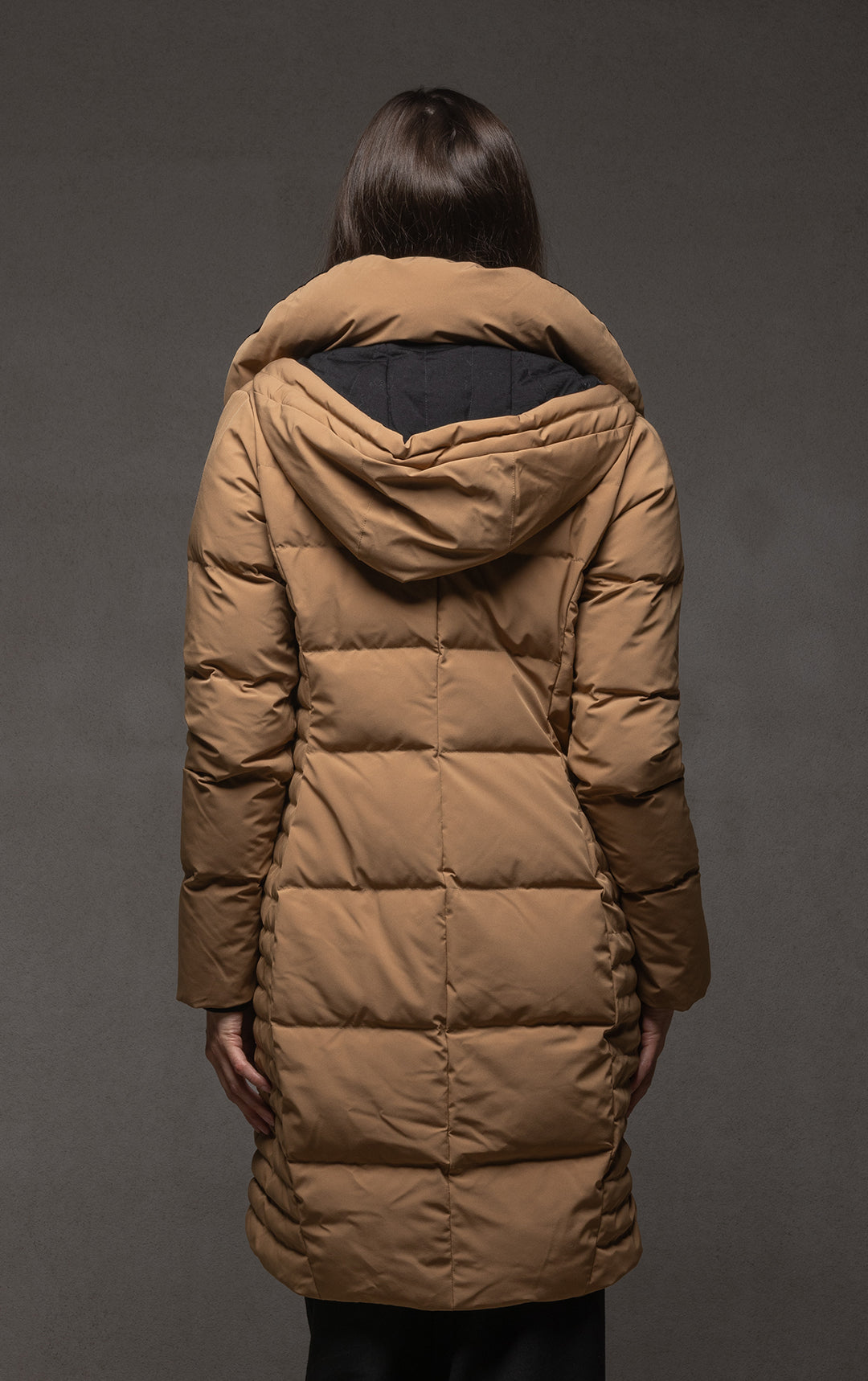 LAMINATED DOWN COAT