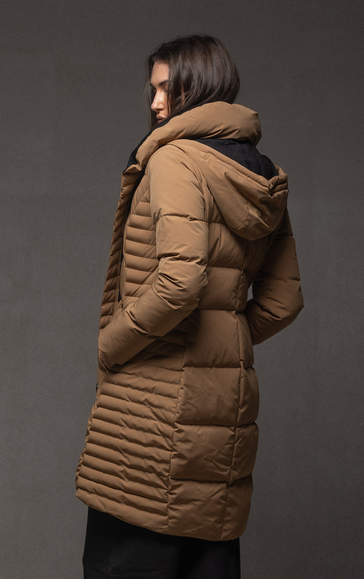 LAMINATED DOWN COAT