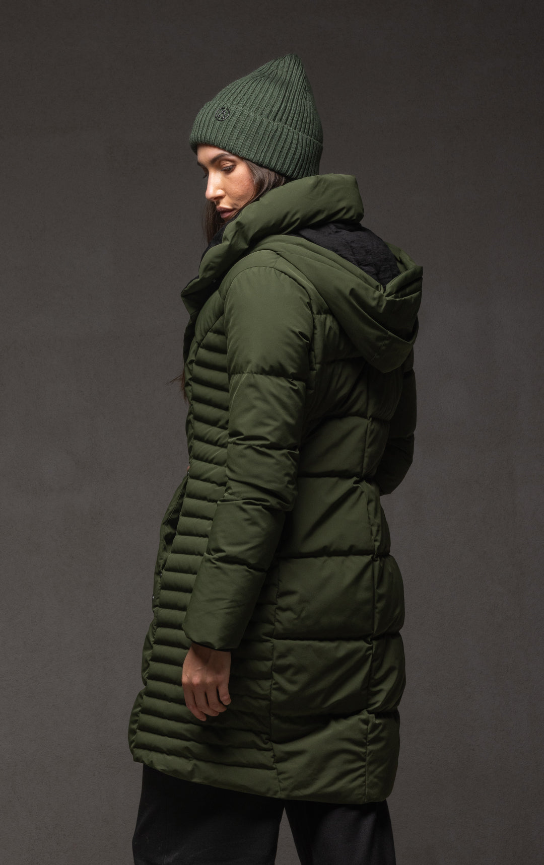 LAMINATED DOWN COAT