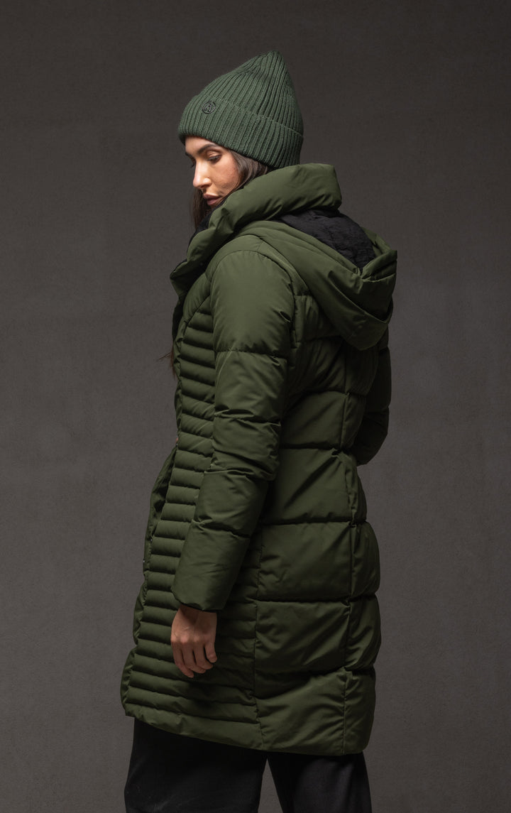 LAMINATED DOWN COAT