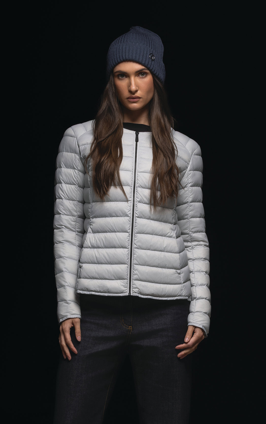 ESSENTIAL LIGHTWEIGHT DOWN JACKET