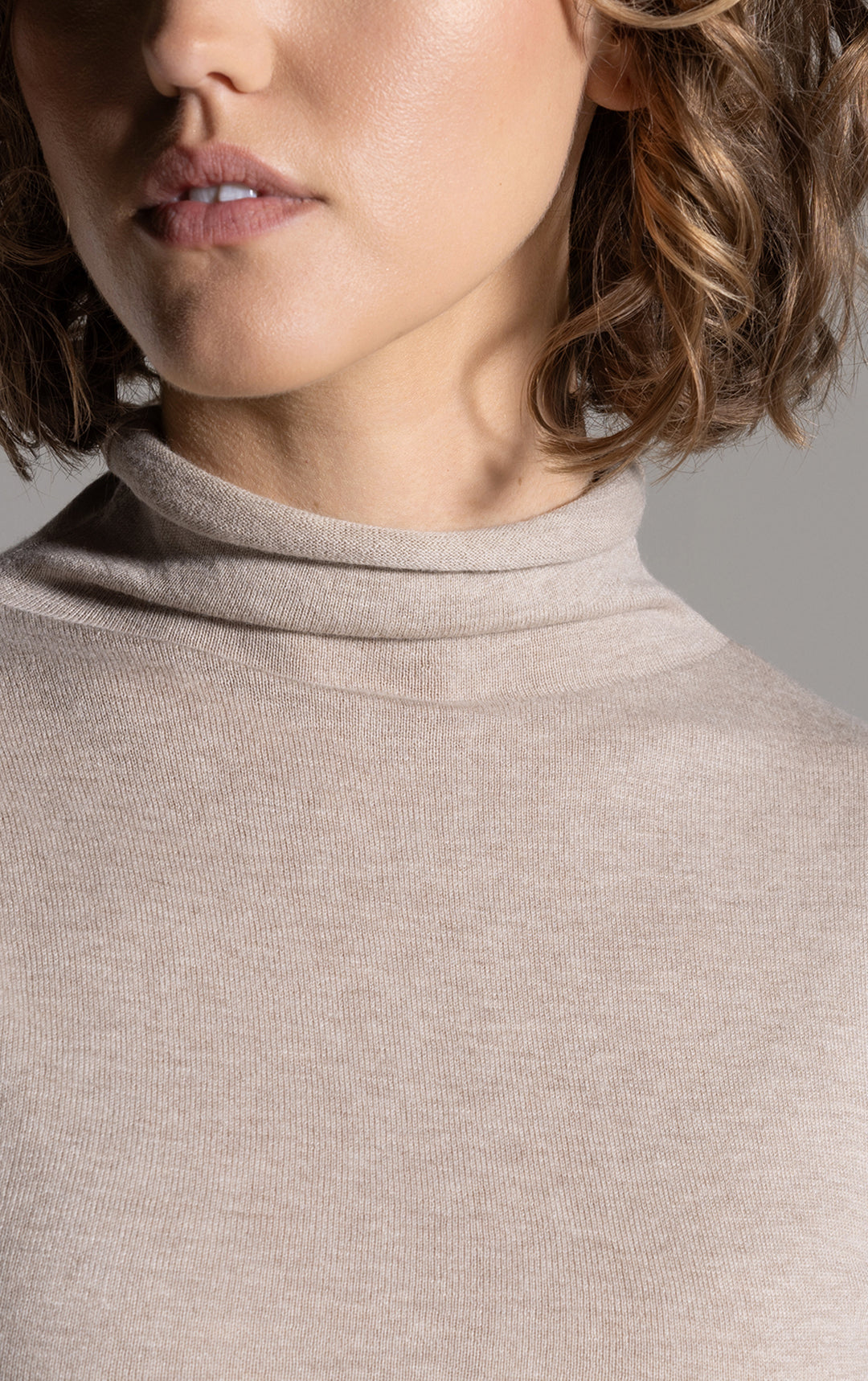14GG COTTON SILK TURTLENECK