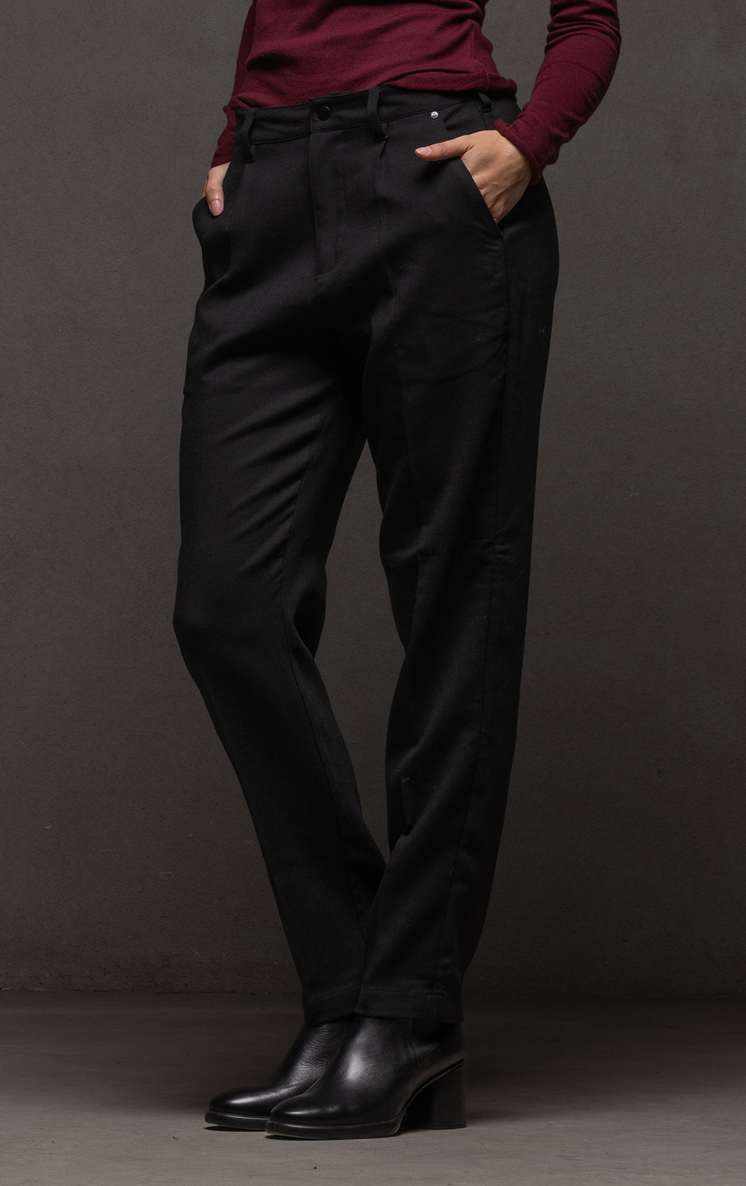 WOOL BLEND STRAIGHT LEG TROUSER