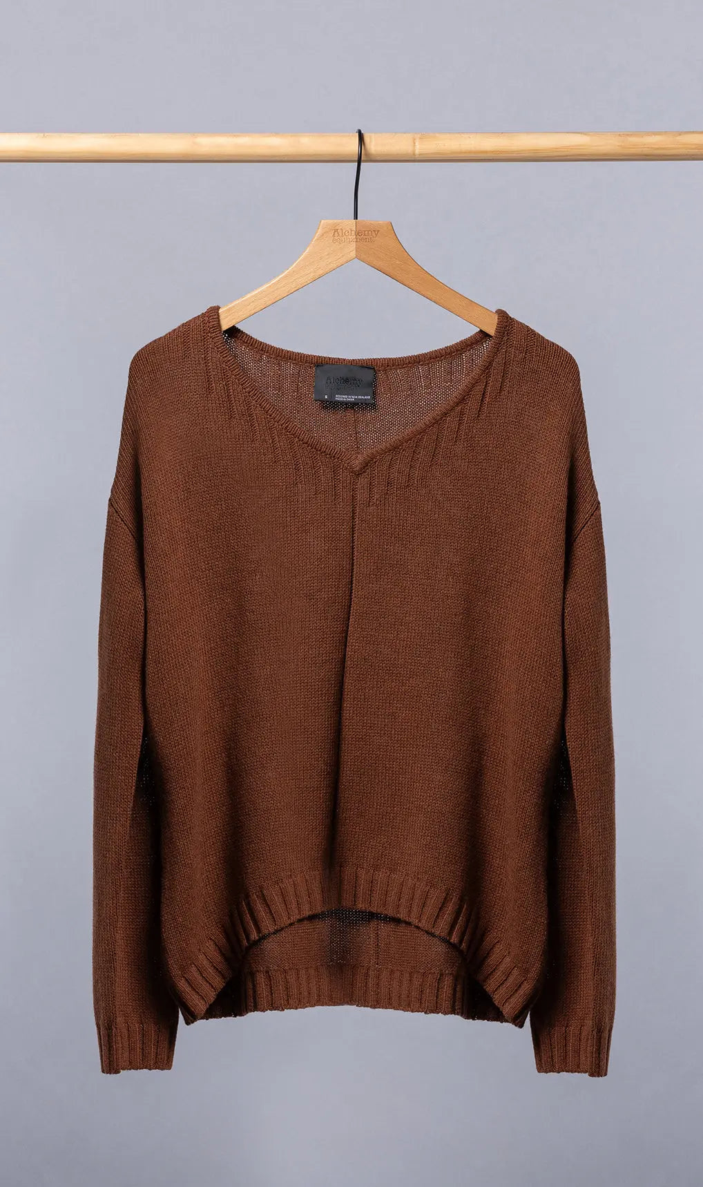 5GG COTTON LINEN V- NECK - CLEARANCE Alchemy Equipment