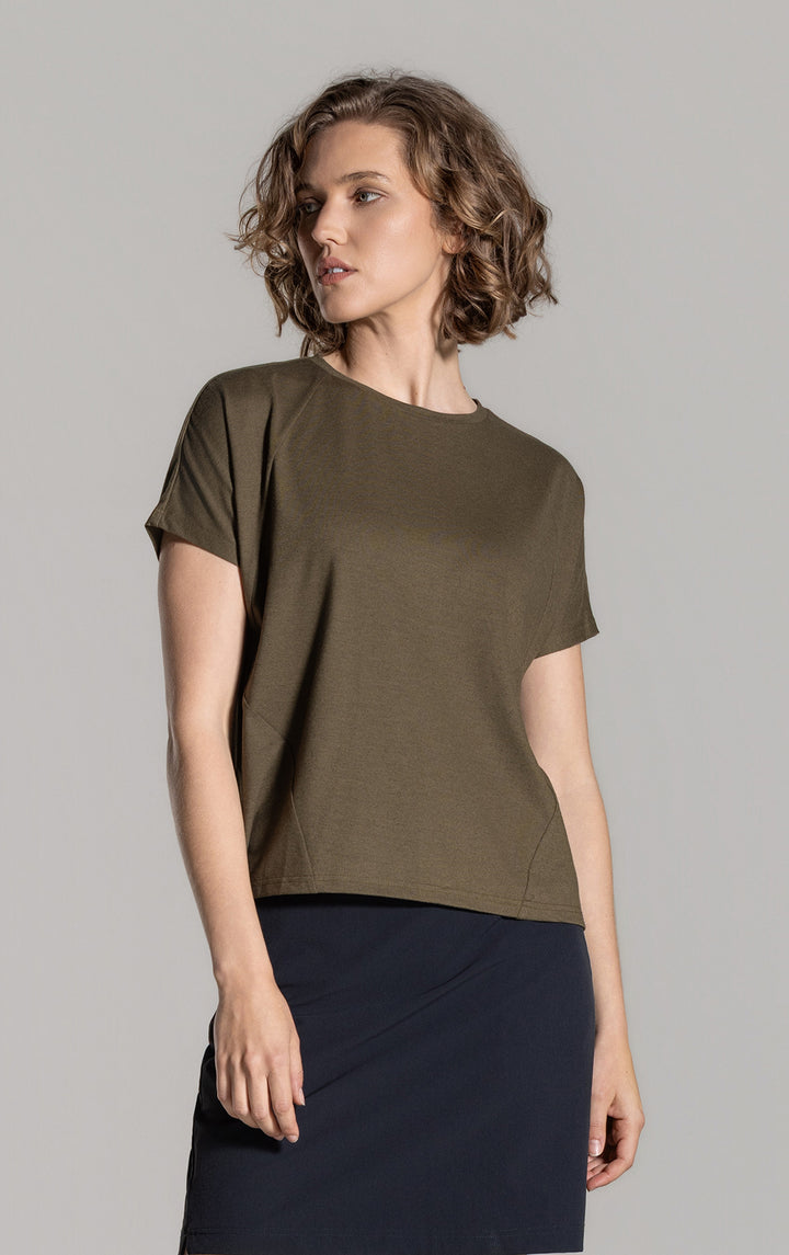 PERFORMANCE RAGLAN TEE - CLEARANCE
