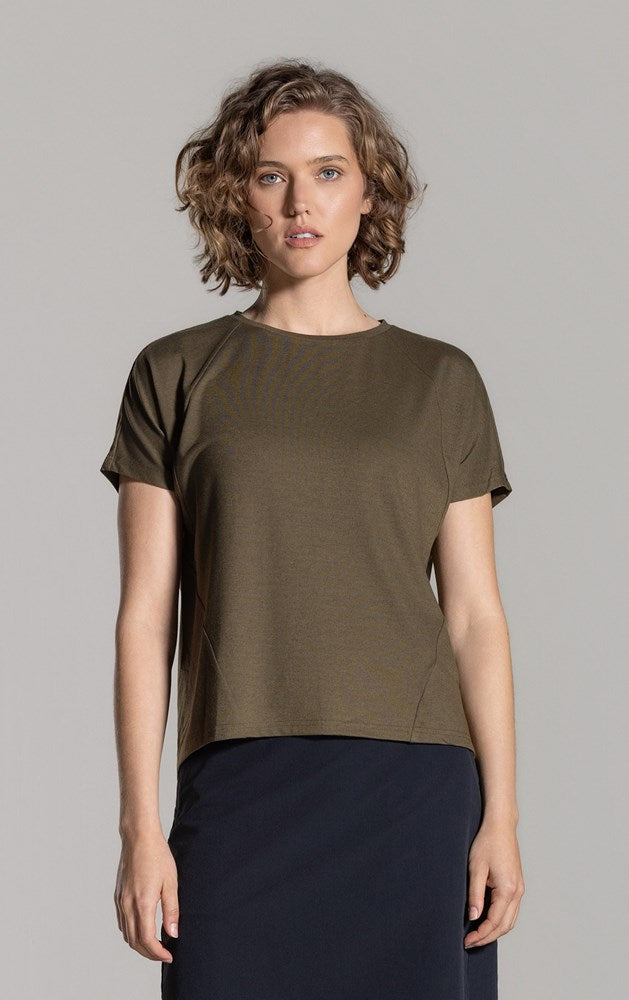 PERFORMANCE RAGLAN TEE - CLEARANCE