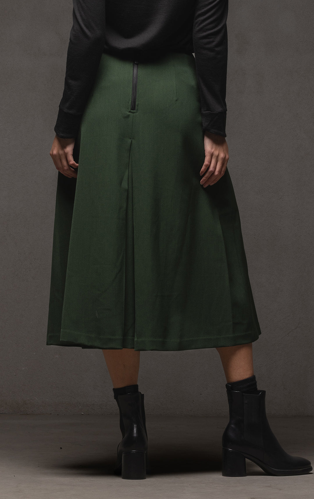 WOOL BLEND BOX PLEAT SKIRT