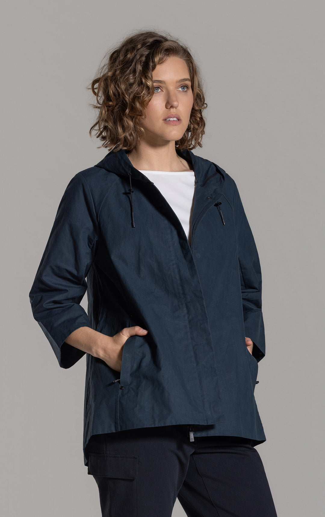 WAXED COTTON SWING SHELL