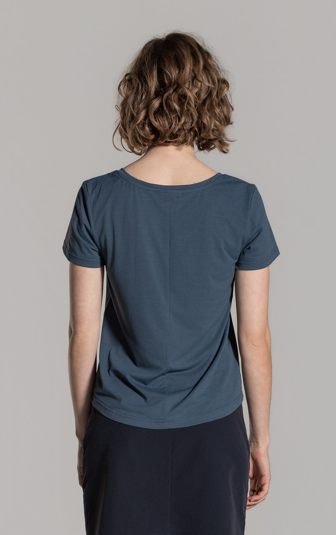 ASTY PERFORMANCE TEE