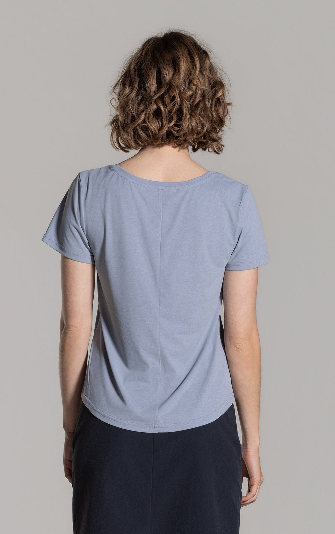 ASTY PERFORMANCE TEE