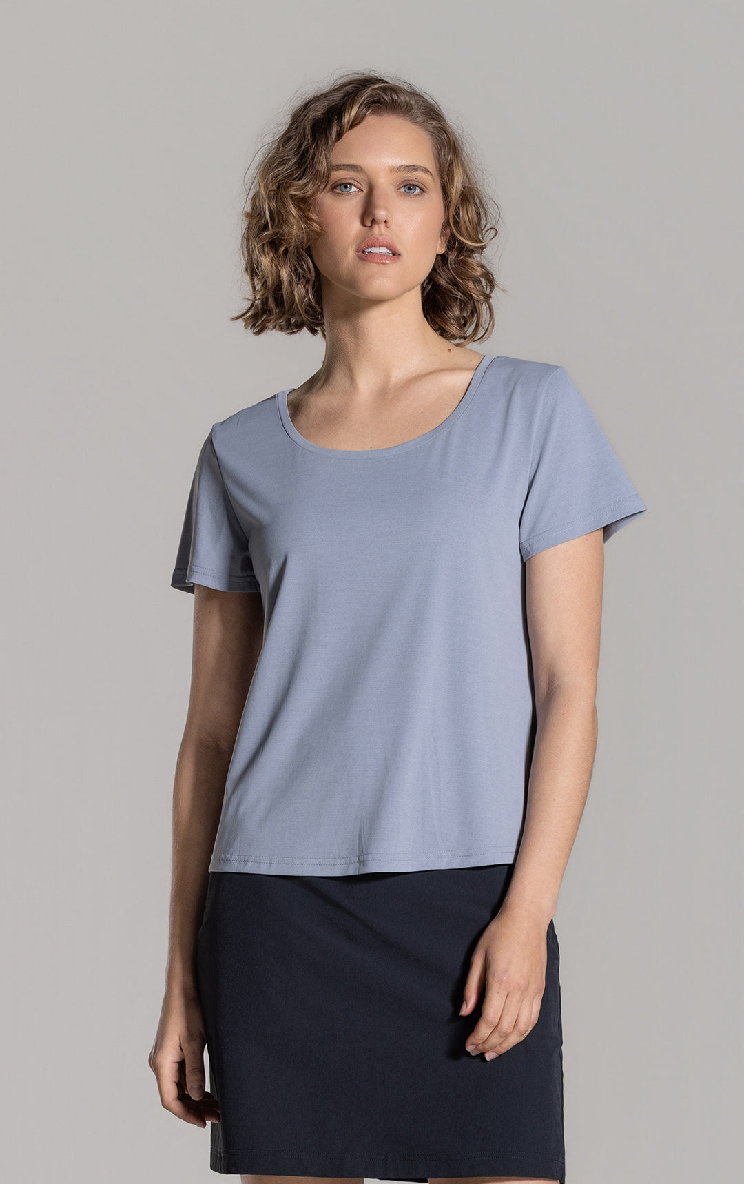 ASTY PERFORMANCE TEE