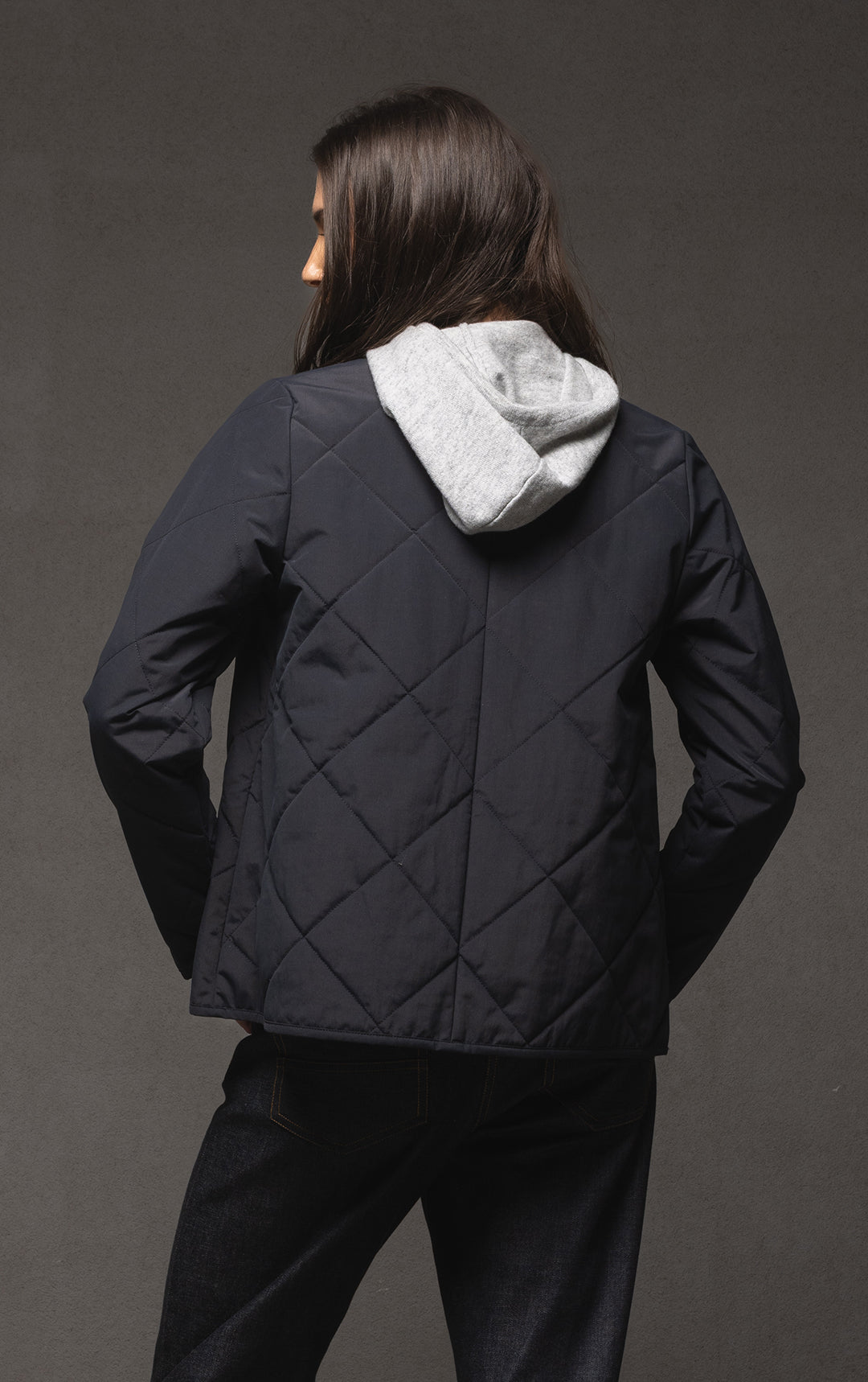 QUILTED PRIMALOFT CROPPED JACKET
