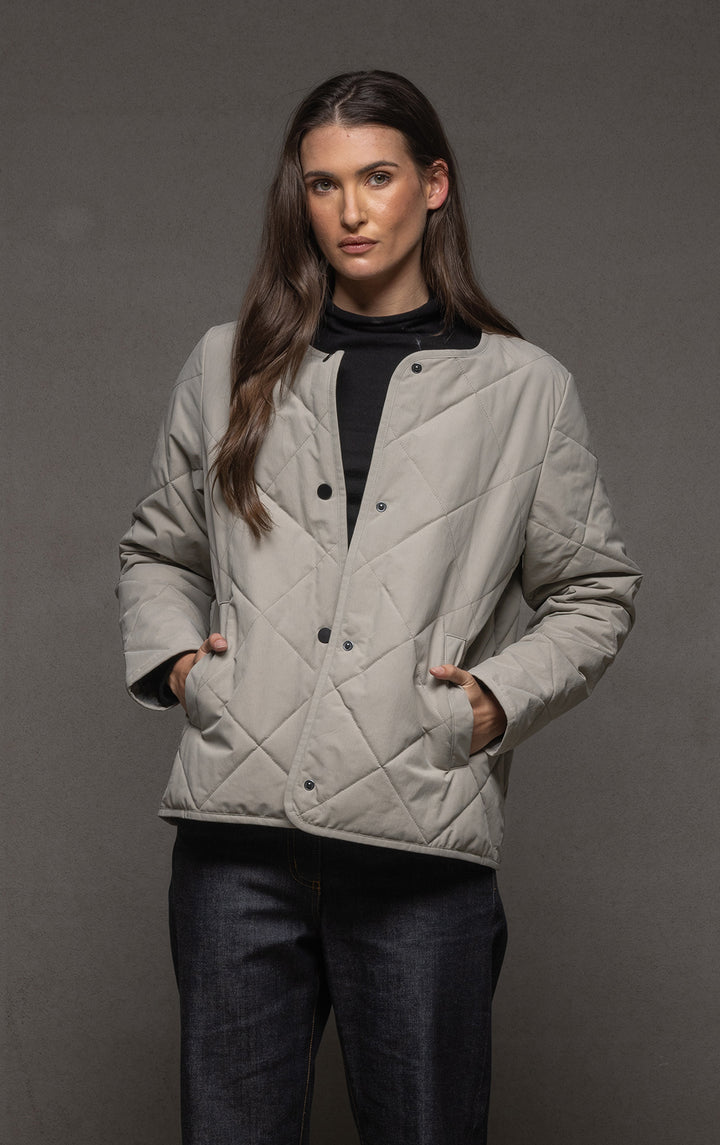 QUILTED PRIMALOFT CROPPED JACKET