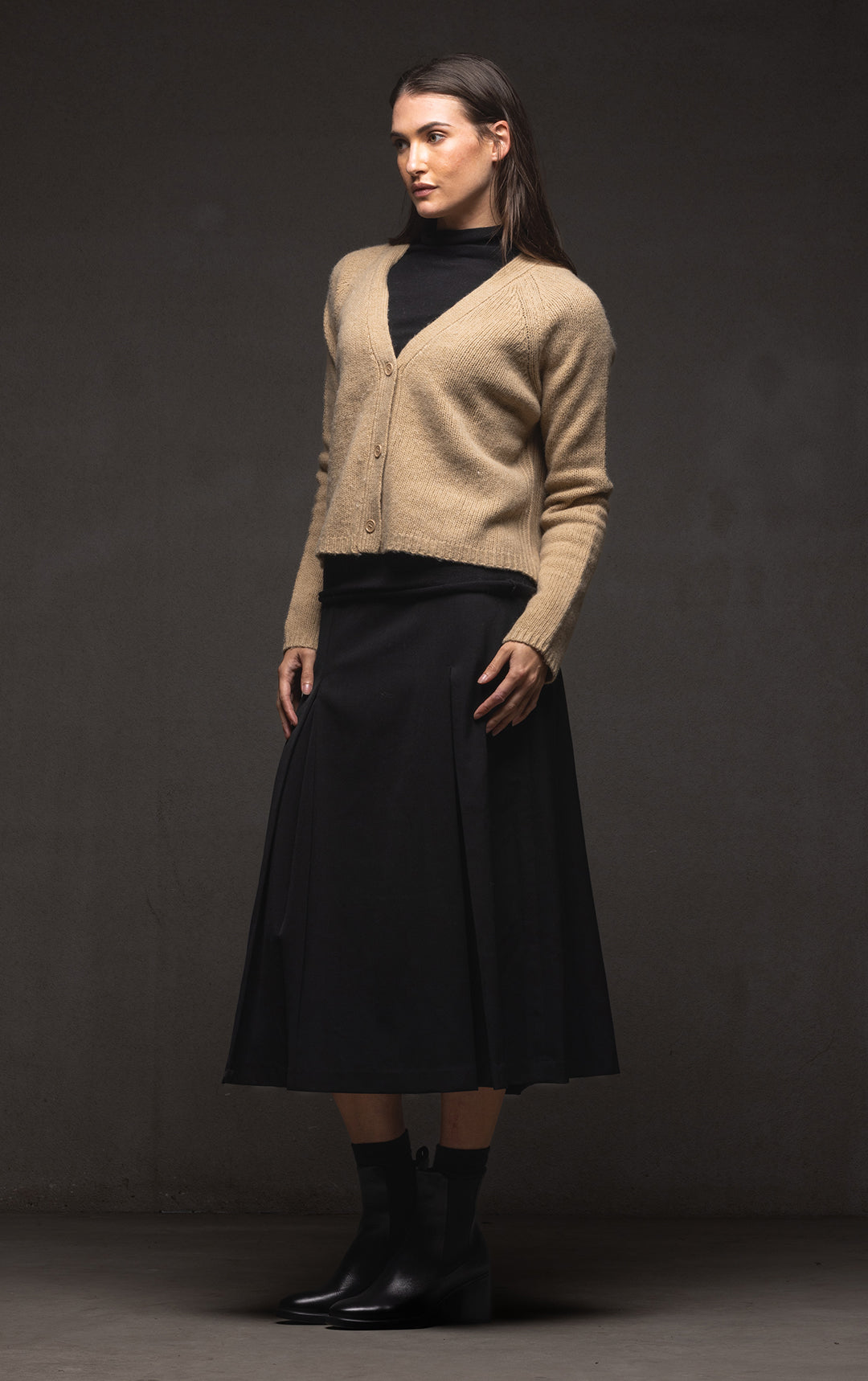 3GG CROPPED MERINO CARDIGAN - CLEARANCE