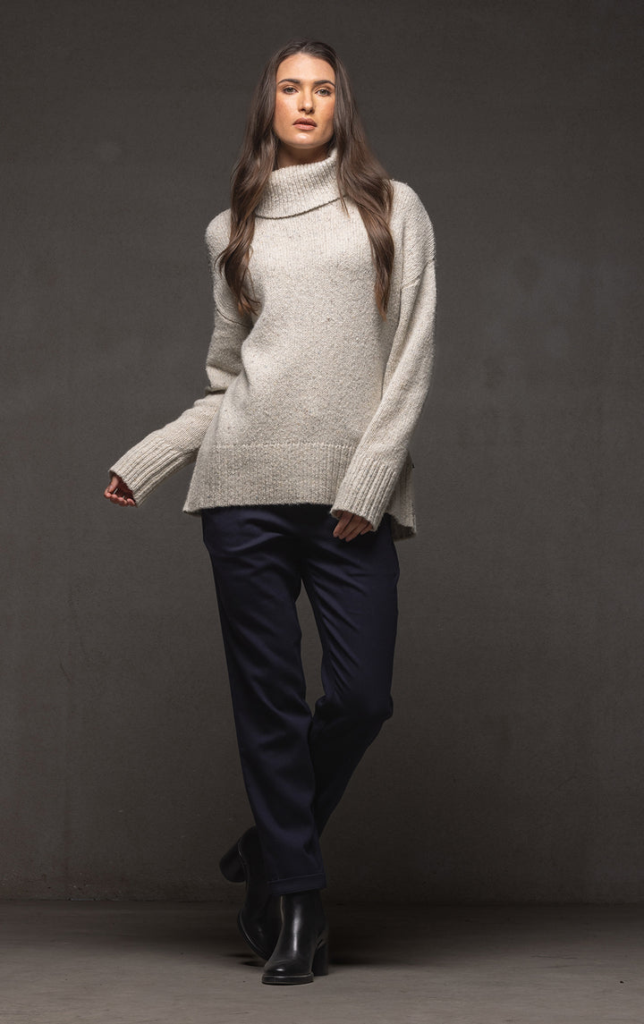 WOOL BLEND STRAIGHT LEG TROUSER