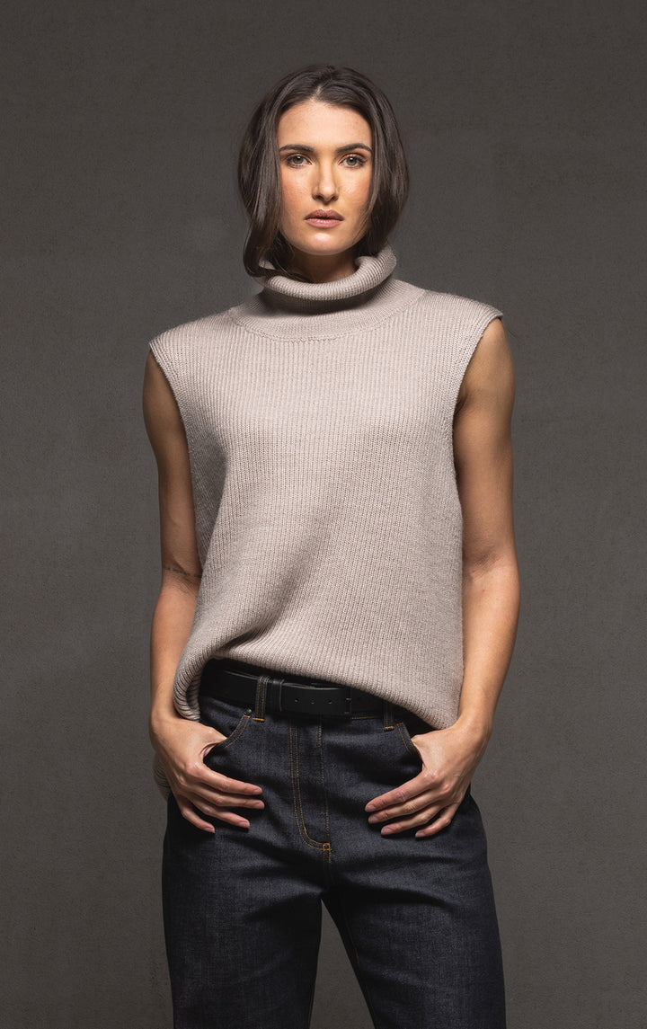 7GG MERINO RIB KNIT VEST - CLEARANCE